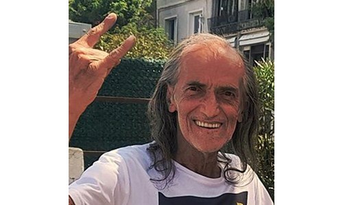 FİLİP SÜMBÜLKAYA  (DAVUL)